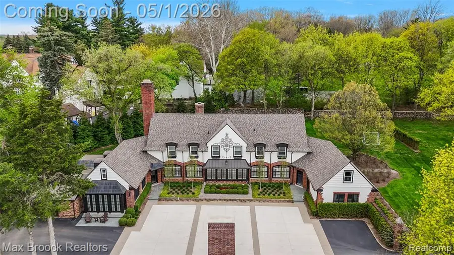 1583 Clarendon, Bloomfield Hills, MI 48302 - #2