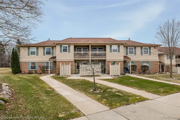 19272 Northridge, Northville, MI 48167