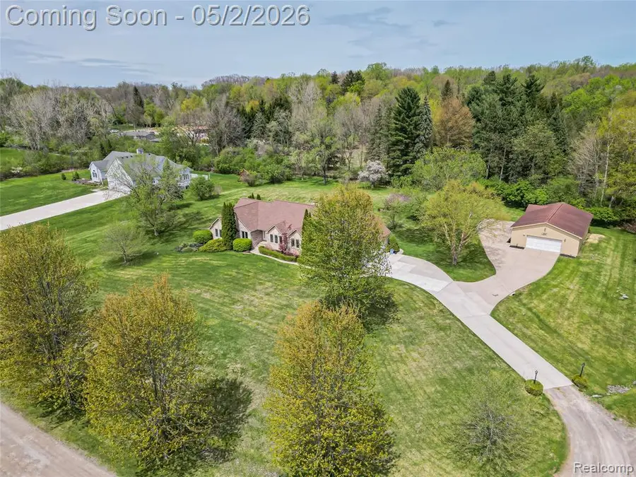 49202 Cheshire, Canton, MI 48187 - #2