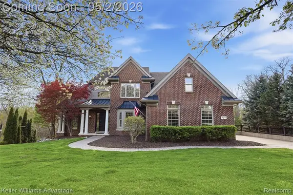 16035 Pine Valley, Northville, MI 48168
