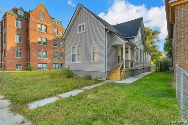 2012 Hubbard, Detroit, MI 48209