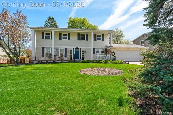 6109 Pebbleshire, Grand Blanc, MI 48439