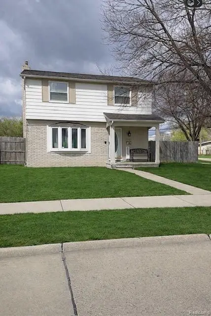 29293 Marshall, Southfield, MI 48076