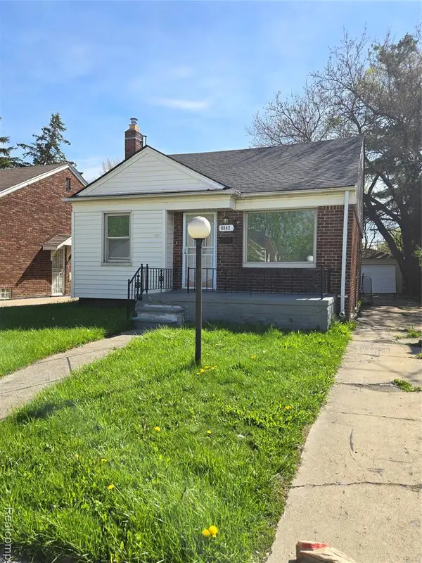 8842 Longacre, Detroit, MI 48228