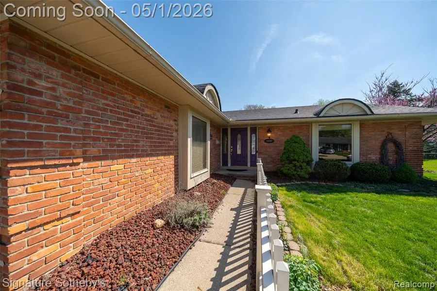 14188 Ramblewood, Livonia, MI 48154 - #2