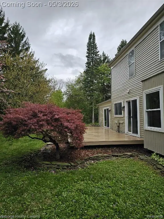 35963 Fair Oaks Court, Farmington, MI 48331 - #2