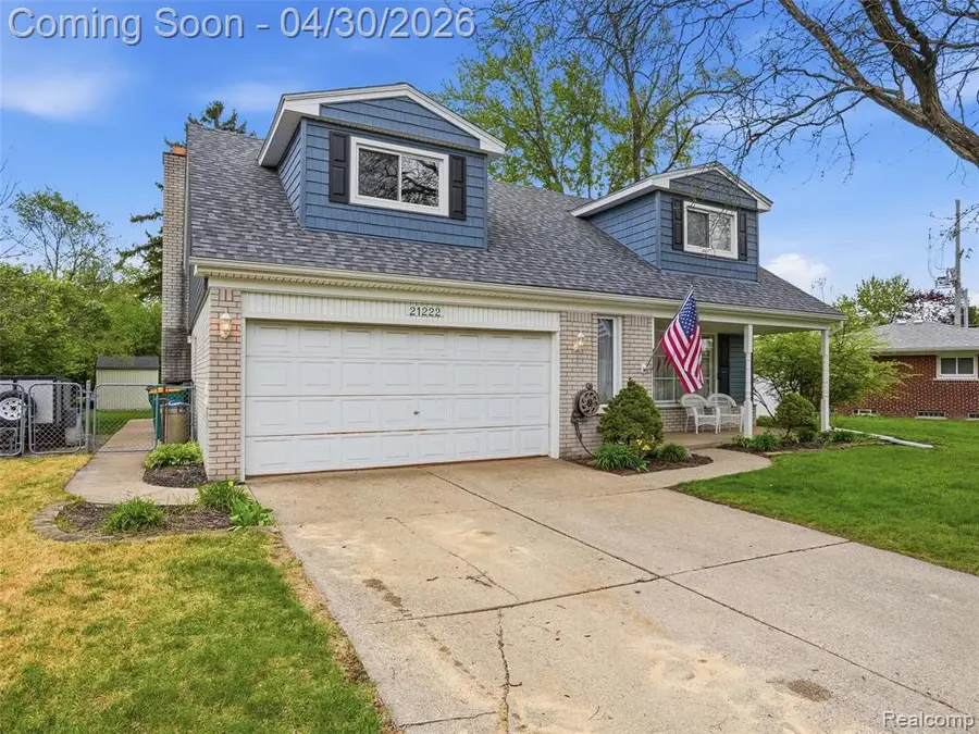 21222 Larkspur, Farmington, MI 48336 - #2