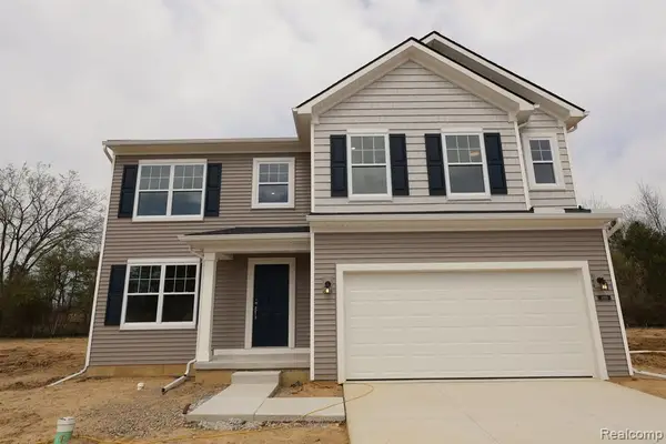 4195 Cedar Lane, Grand Blanc, MI 48439