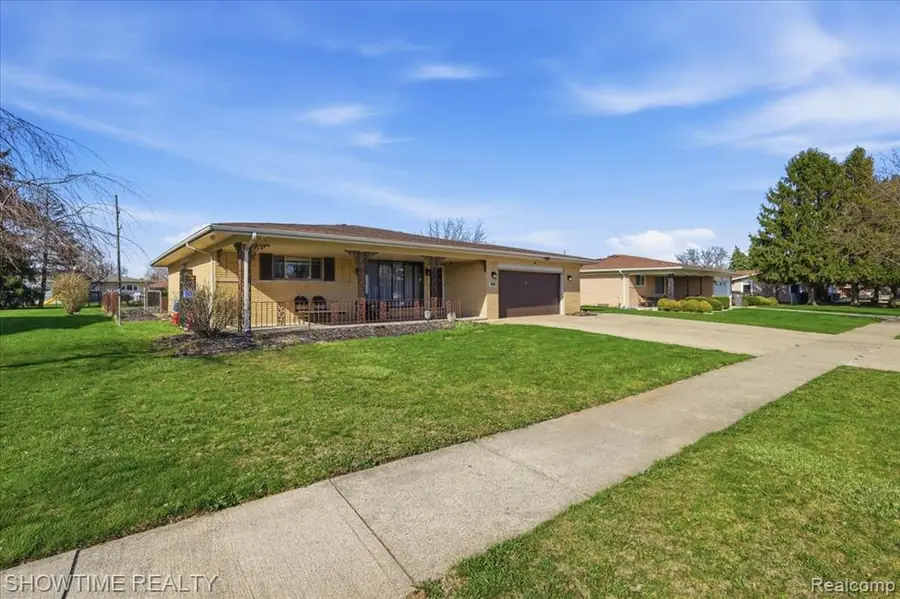 16515 Cederama, Clinton Township, MI 48038 - #3