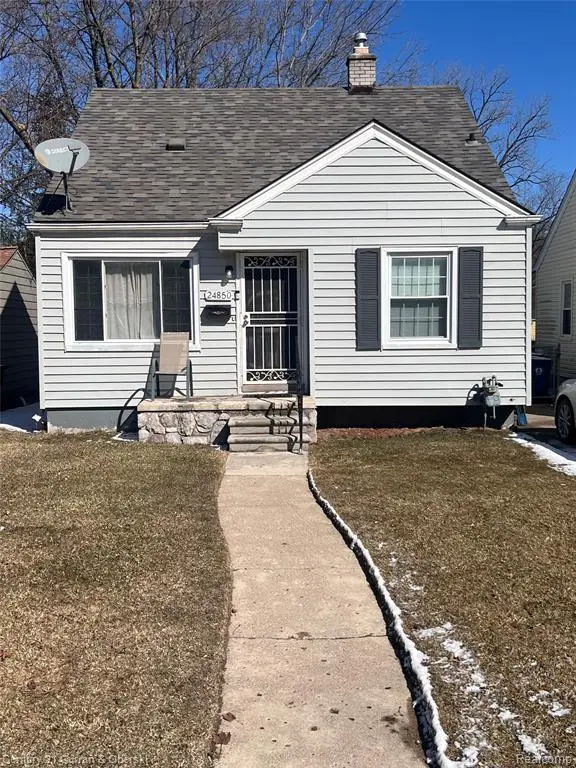 24850 Midland, Redford, MI 48239