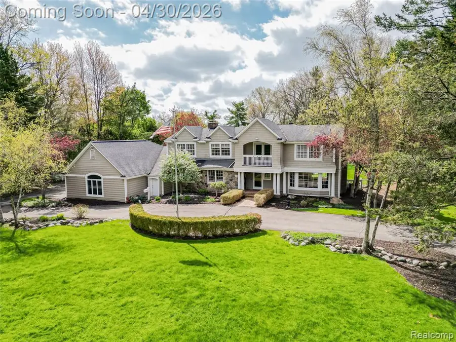 2085 Quarton, Bloomfield Hills, MI 48301 - #2