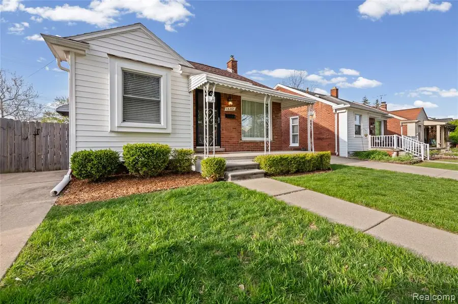 13261 Ward, Southgate, MI 48195 - #2