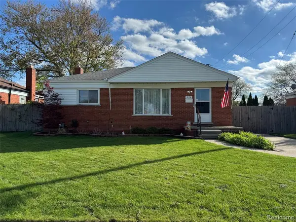 19156 Ash, Eastpointe, MI 48021