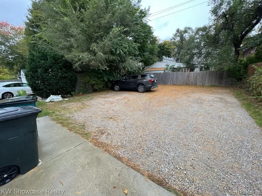 650 11 Mile, Berkley, MI 48072 - #2