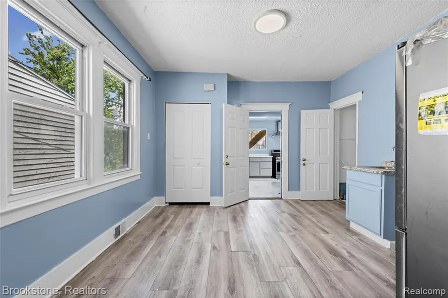12140 Mitchell, Hamtramck, MI 48212 - #3