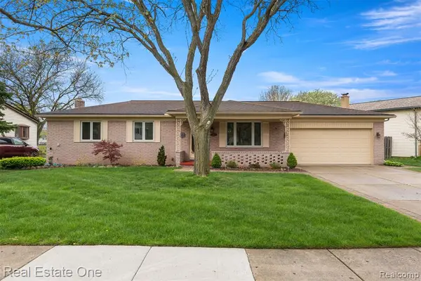 14970 Loyola, Sterling Heights, MI 48313