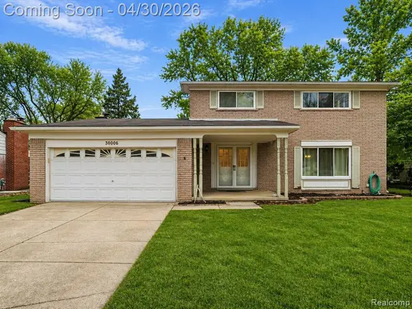30006 Rambling, Southfield, MI 48076