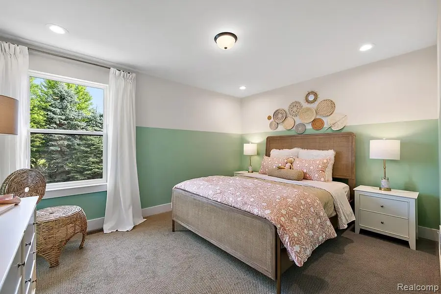 446 6th, Rochester, MI 48307 - #3