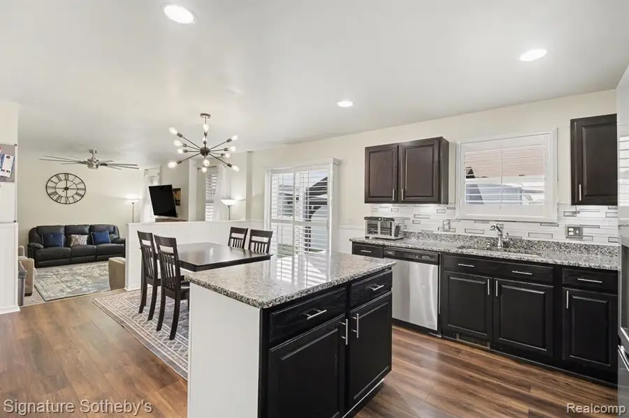 50419 Corey, Chesterfield, MI 48051 - #2
