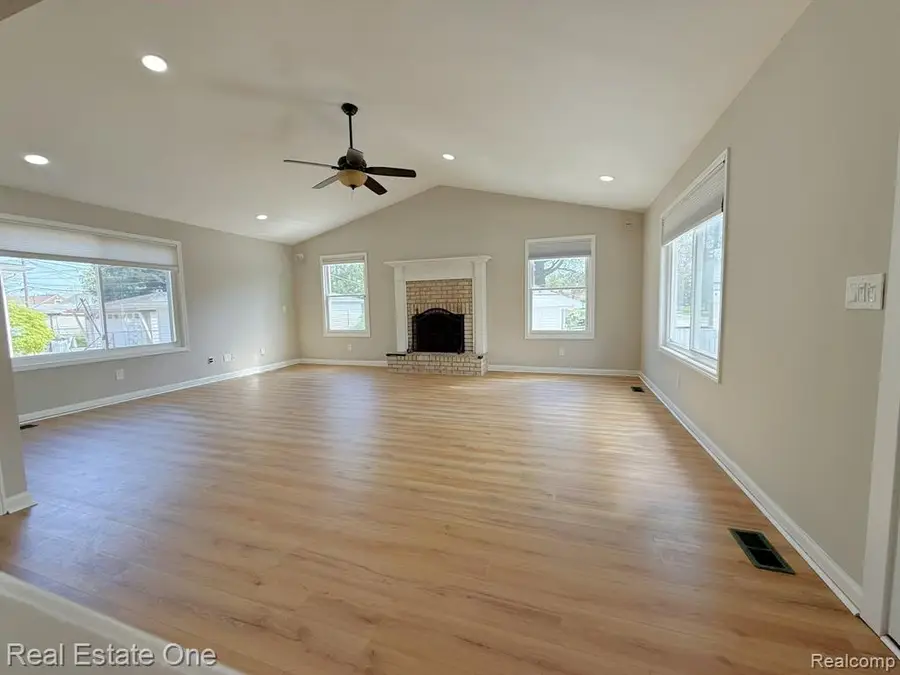 1300 Nightingale, Dearborn, MI 48128 - #2