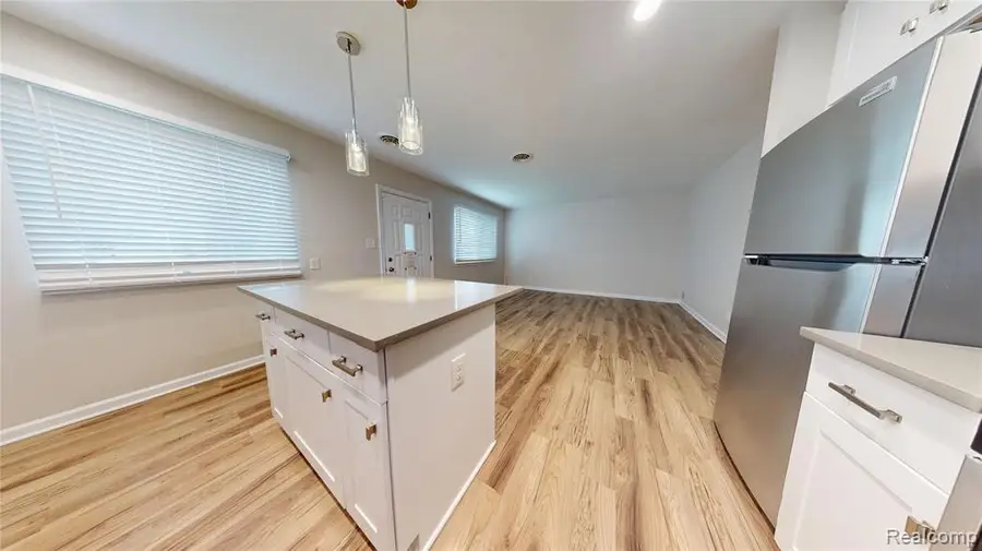 87 W Barrett, Madison Heights, MI 48071 - #2