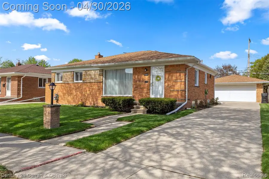 8262 Vine, Allen Park, MI 48101 - #3
