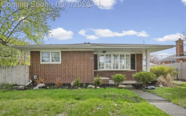 24620 Wood, Saint Clair Shores, MI 48080