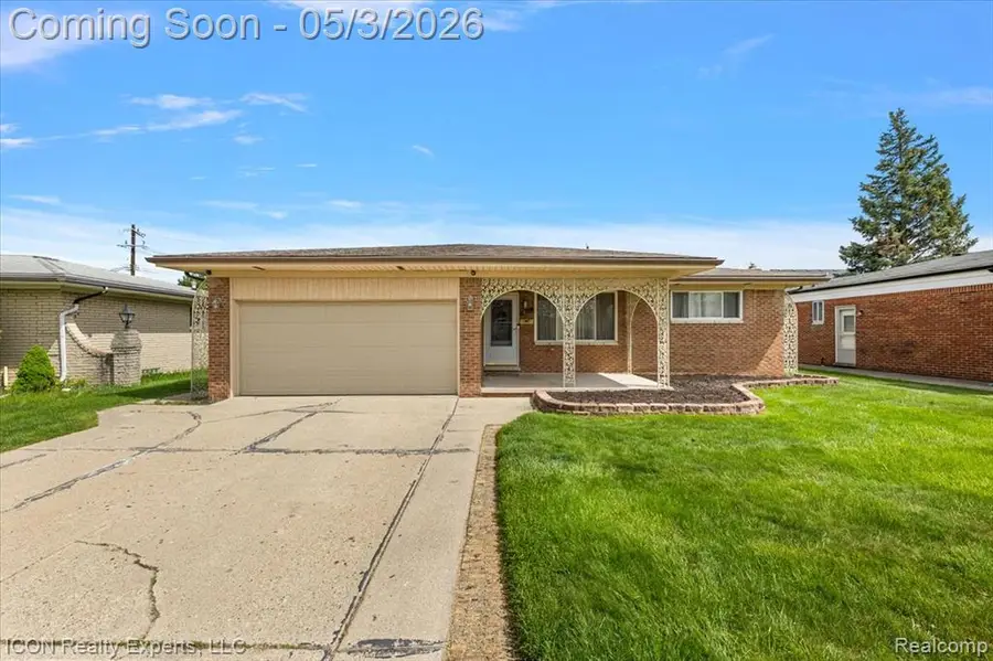 36446 Jeffrey, Sterling Heights, MI 48310 - #2