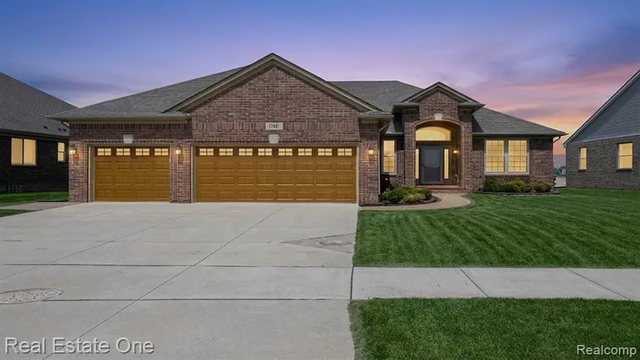 17481 Tiger, Macomb, MI 48042 - #2