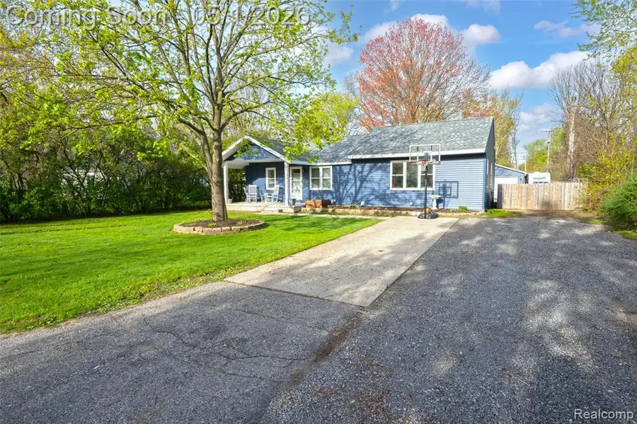 1721 Alma, Waterford, MI 48327 - #2