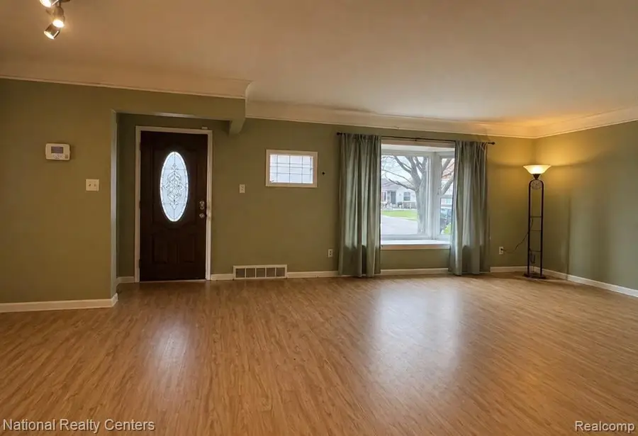 7159 Luana, Allen Park, MI 48101 - #3