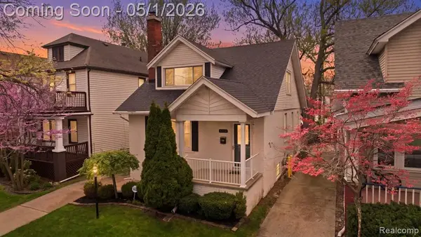 1373 Beaconsfield, Grosse Pointe, MI 48230