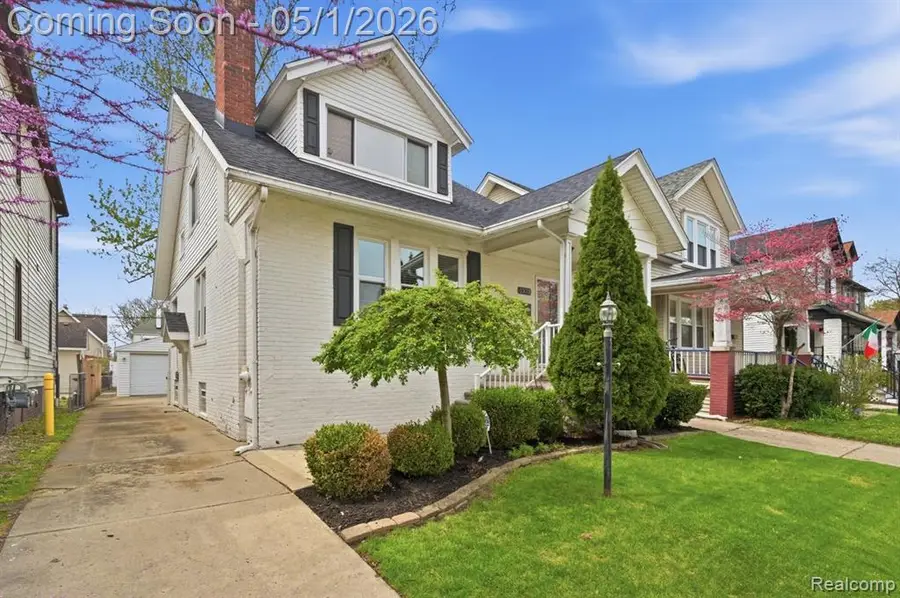 1373 Beaconsfield, Grosse Pointe, MI 48230 - #3