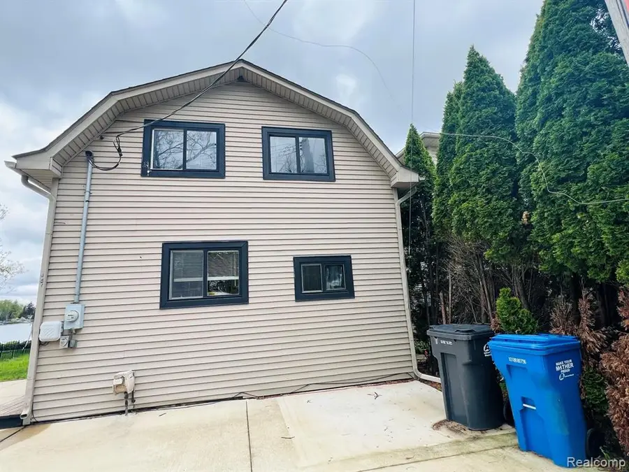 5377 Wildwood, Howell, MI 48843 - #2