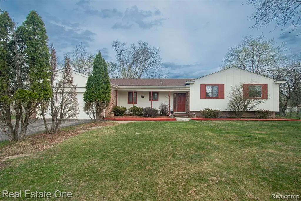24690 Lakeland, Farmington Hills, MI 48336 - #1