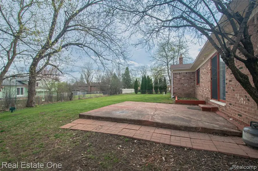 24690 Lakeland, Farmington Hills, MI 48336 - #3