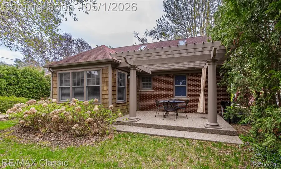 16950 Locherbie, Beverly Hills, MI 48025 - #3