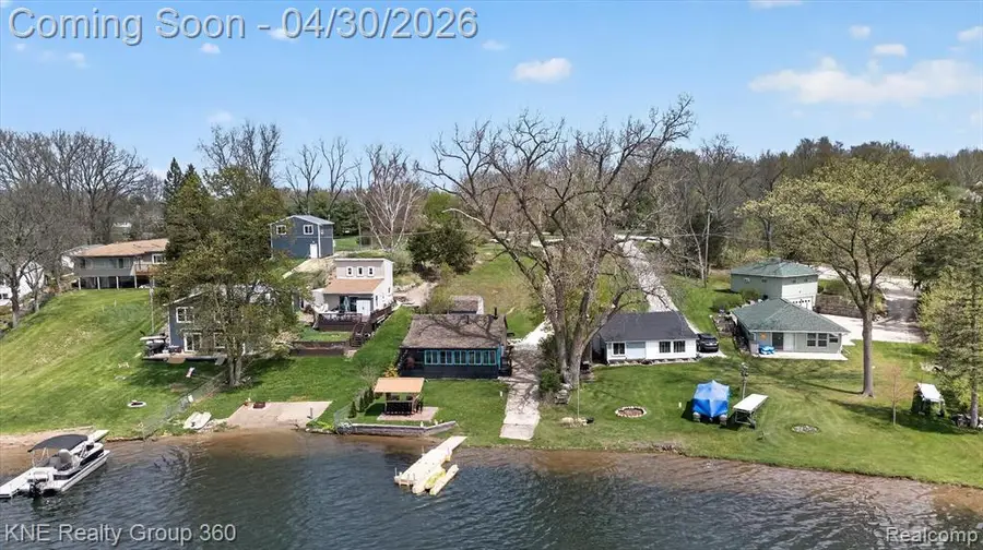 2509 Rubbins, Howell, MI 48843 - #2