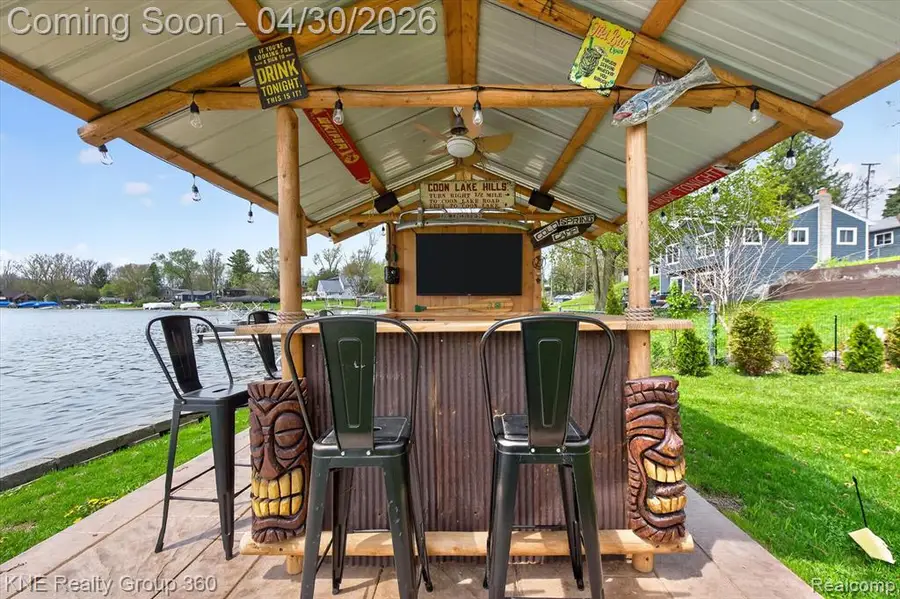 2509 Rubbins, Howell, MI 48843 - #3