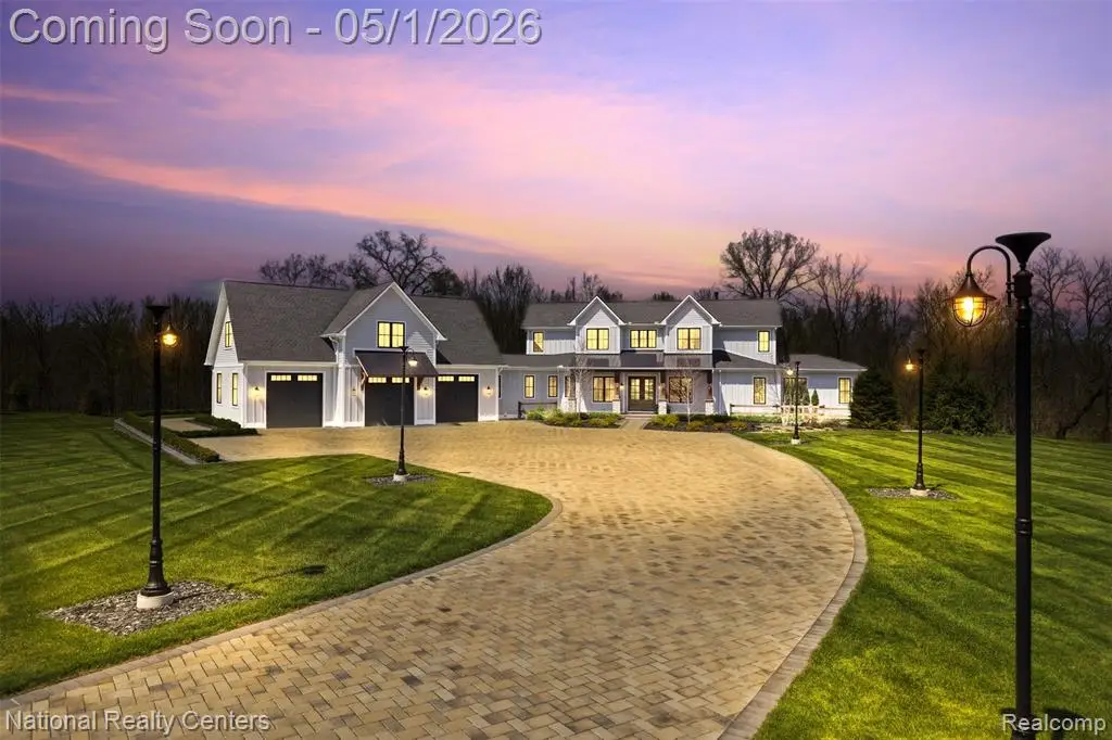 2947 7 Mile, South Lyon, MI 48178 - #1