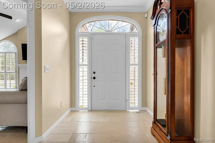 2256 Sudbury, Bloomfield Hills, MI 48304 - #2