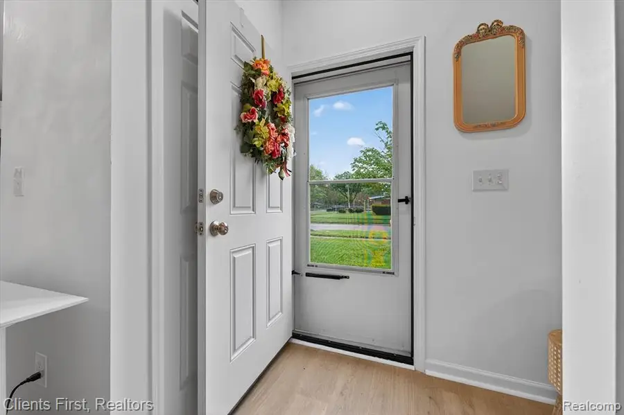 4616 Hayes, Wayne, MI 48184 - #2