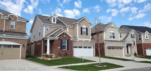 49717 Hartwick, Novi, MI 48374