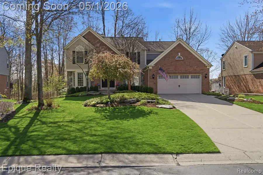 2568 Canoe Circle, Lake Orion, MI 48360 - #2