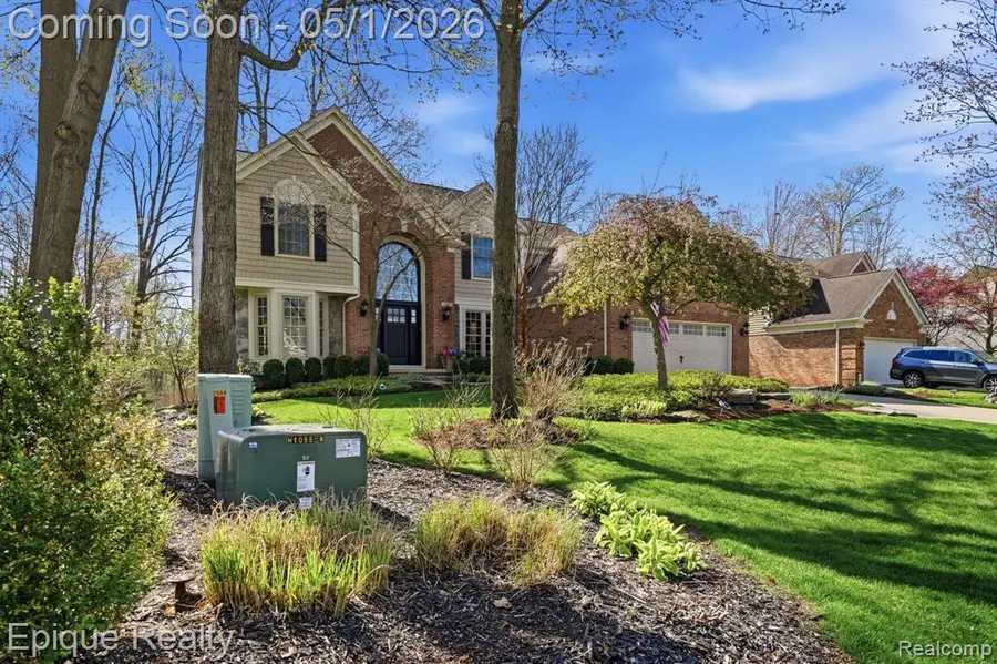 2568 Canoe Circle, Lake Orion, MI 48360 - #3
