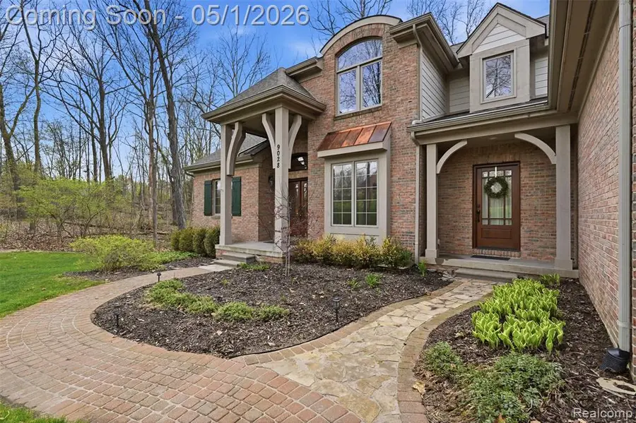 9028 Green Hickory, Fenton, MI 48430 - #3