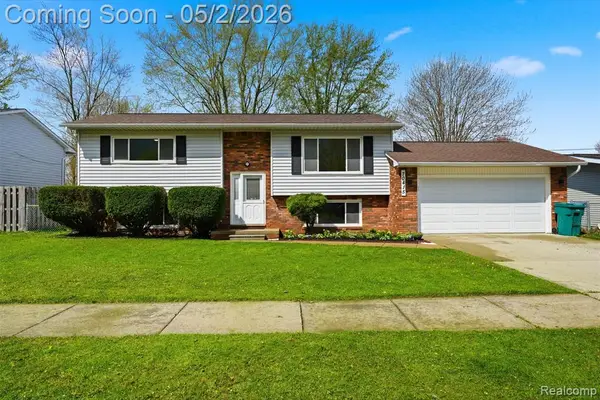 70415 Canterbury, Richmond, MI 48062