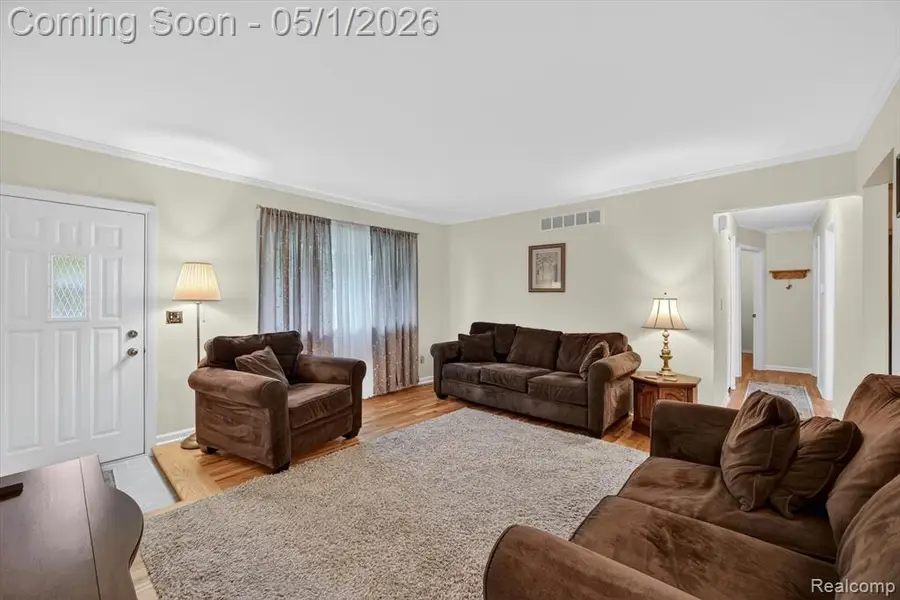 7061 London, Canton, MI 48187 - #3