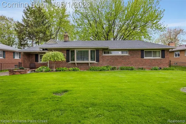 17469 Doris, Fraser, MI 48026