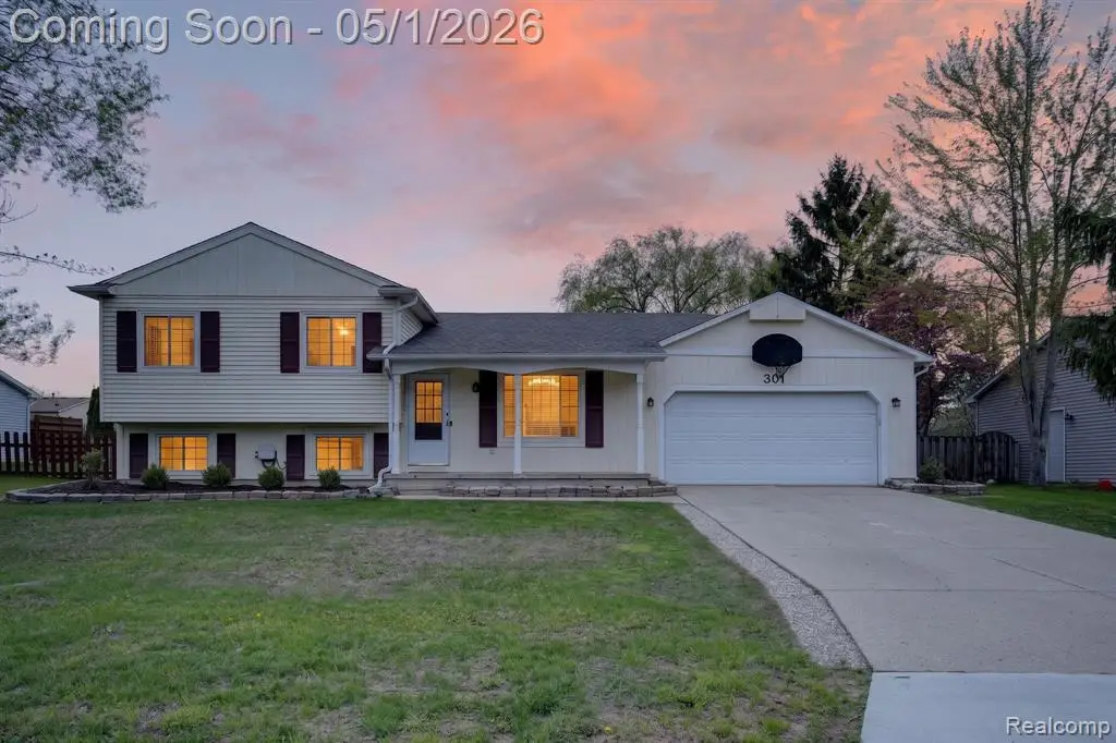 301 Lindenwood, Linden, MI 48451 - #1
